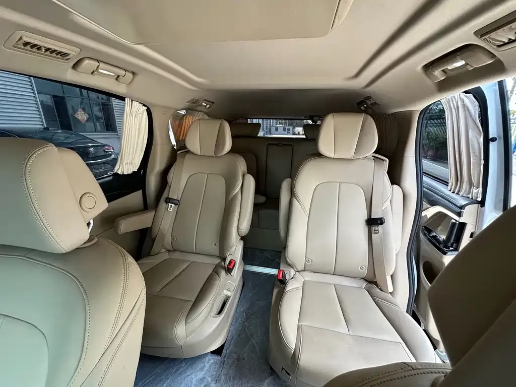 Buick GL8 Hybrid — фото 4