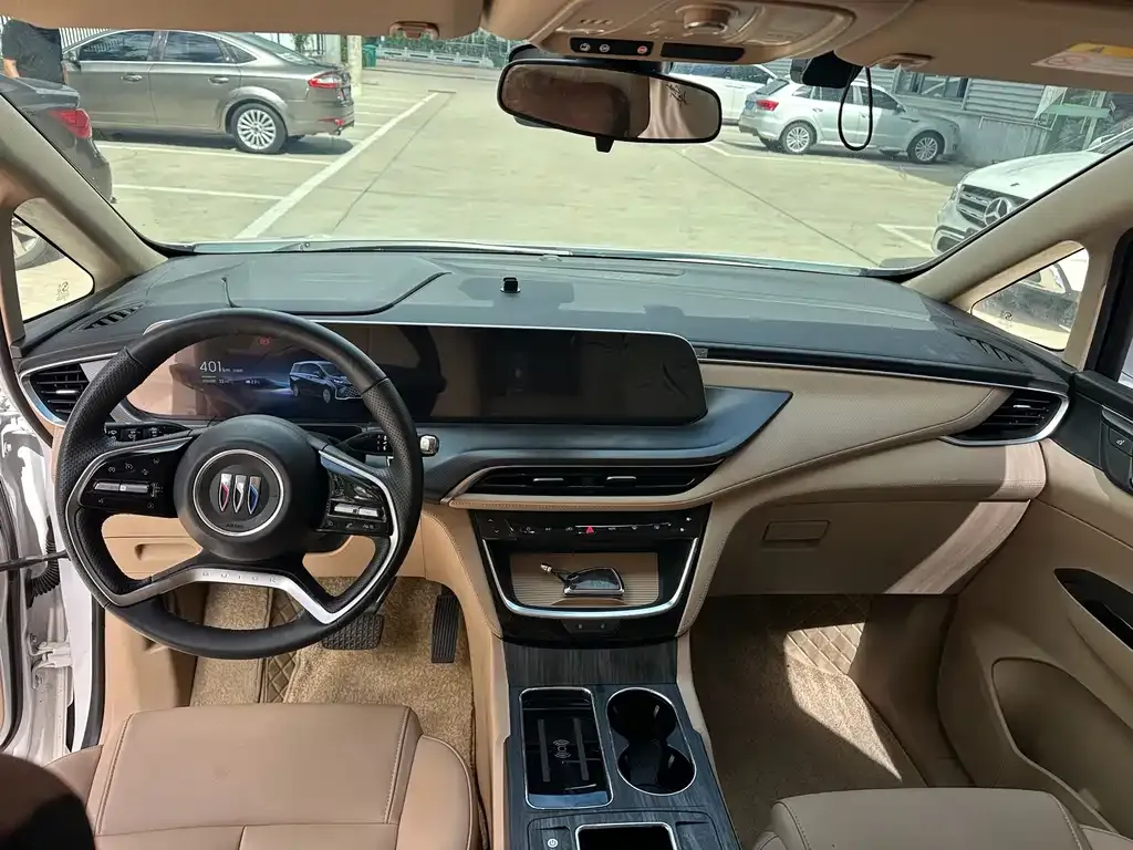 Buick GL8 Hybrid — фото 6