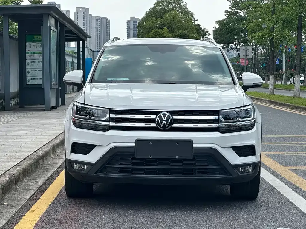 Volkswagen Tharu — фото 5