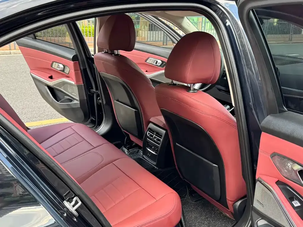 BMW 3 Series — фото 10