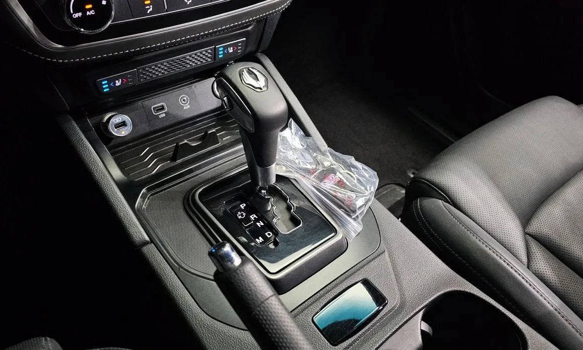 KG Mobility (Ssangyong) Rexton — фото 7