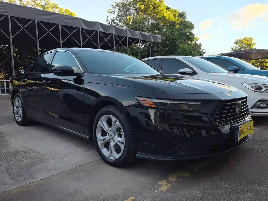 Honda Accord — фото 5