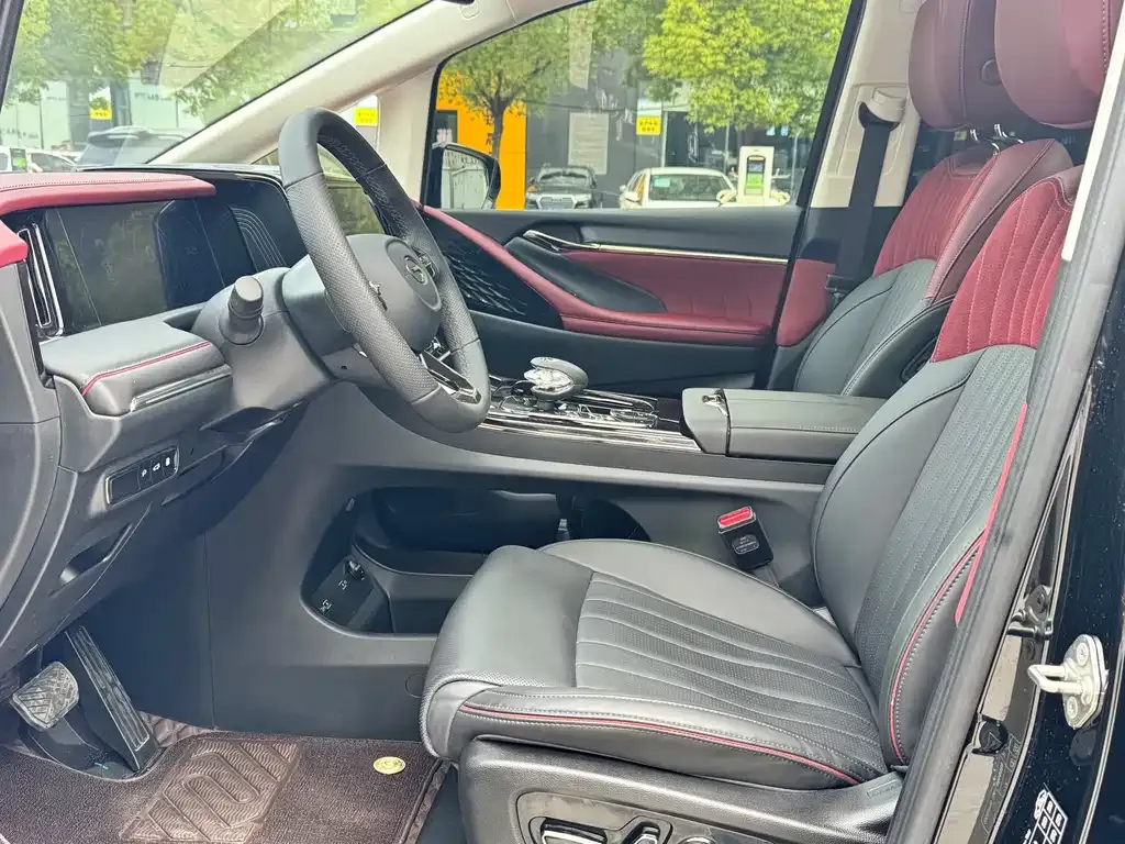GAC Motor Trumpchi E9 — фото 10