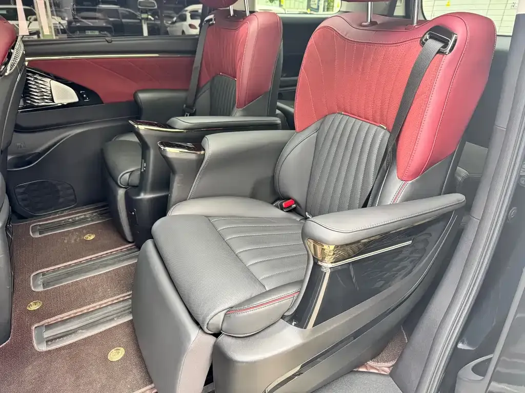 GAC Motor Trumpchi E9 — фото 7
