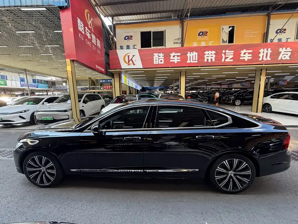 Volvo S90 — фото 4