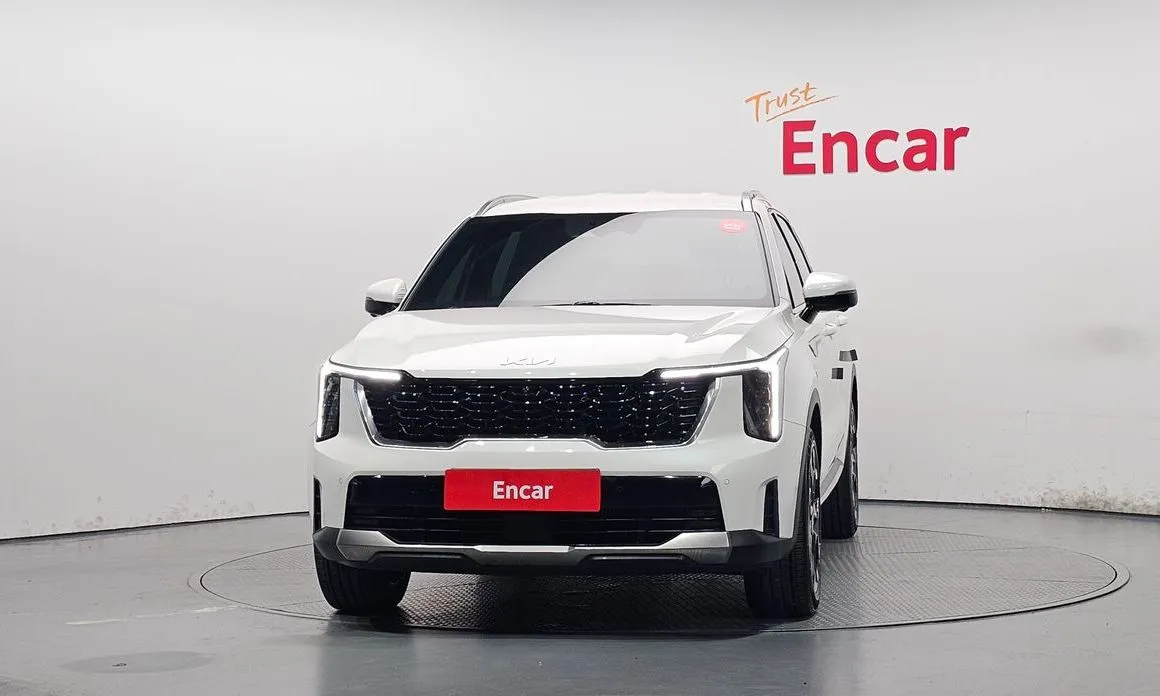 Kia Sorento — фото 5