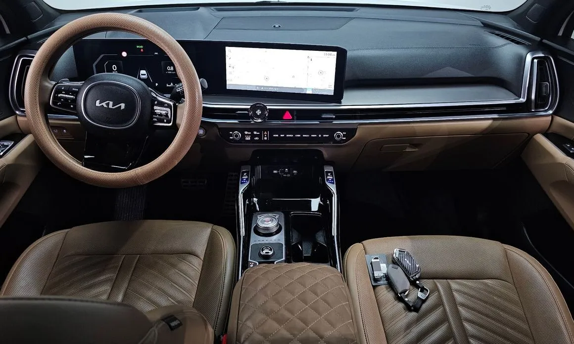 Kia Sorento — фото 10