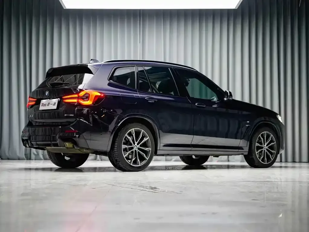 BMW X3 — фото 6