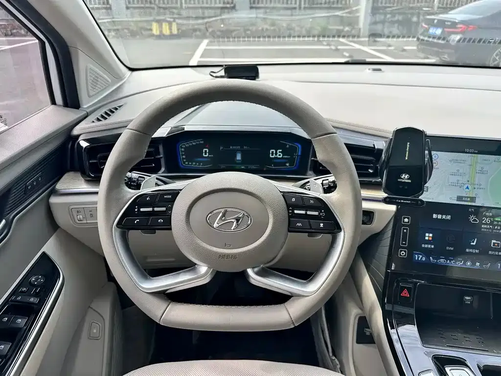 Hyundai Custo — фото 2