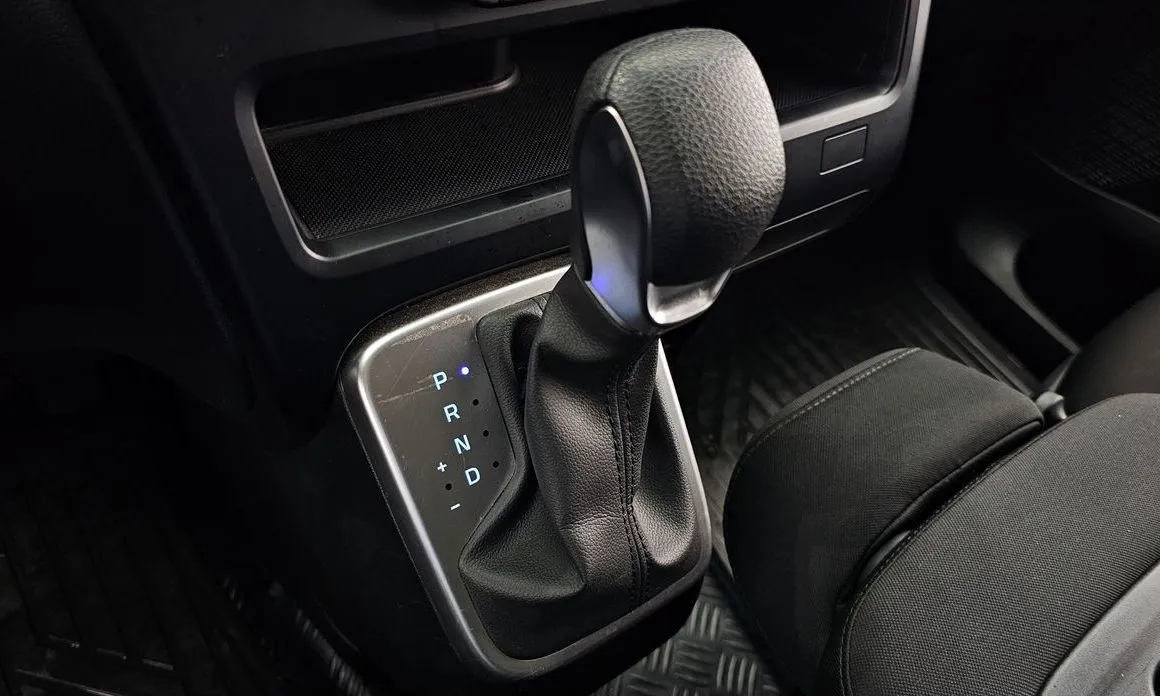 Hyundai Staria — фото 4