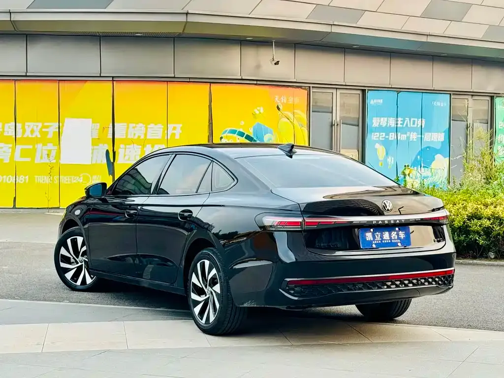 Volkswagen Passat — фото 4