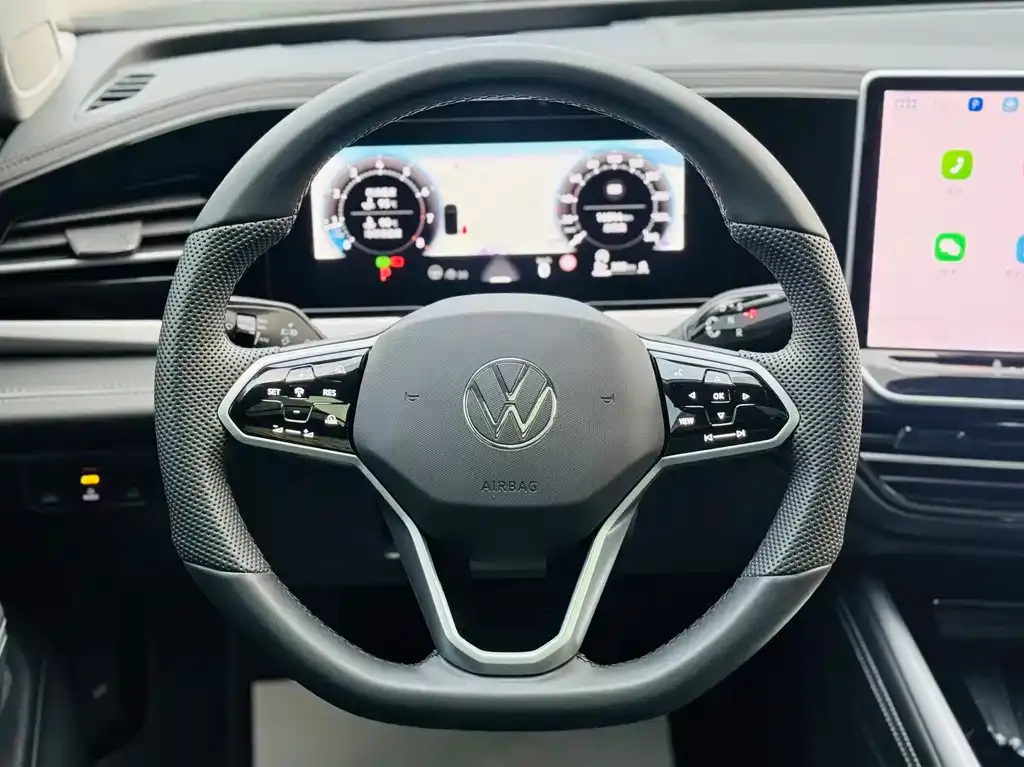 Volkswagen Passat — фото 10