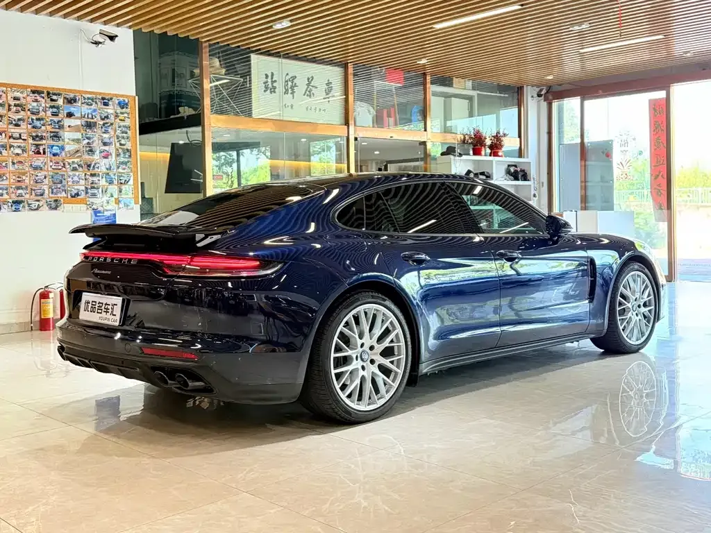 Porsche Panamera — фото 7