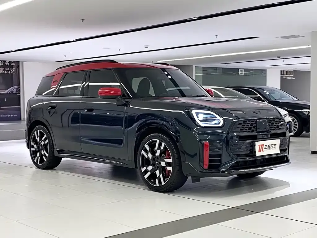 MINI Countryman JCW — фото 9