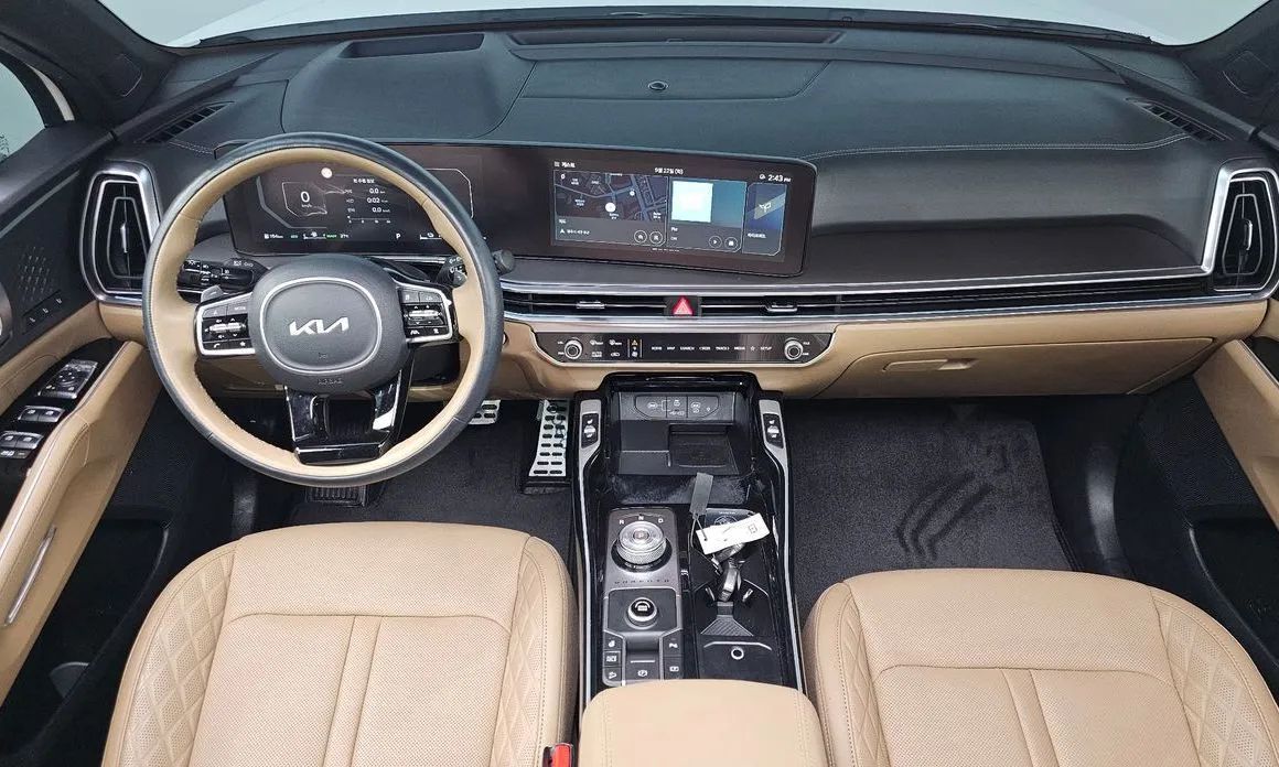 Kia Sorento — фото 9