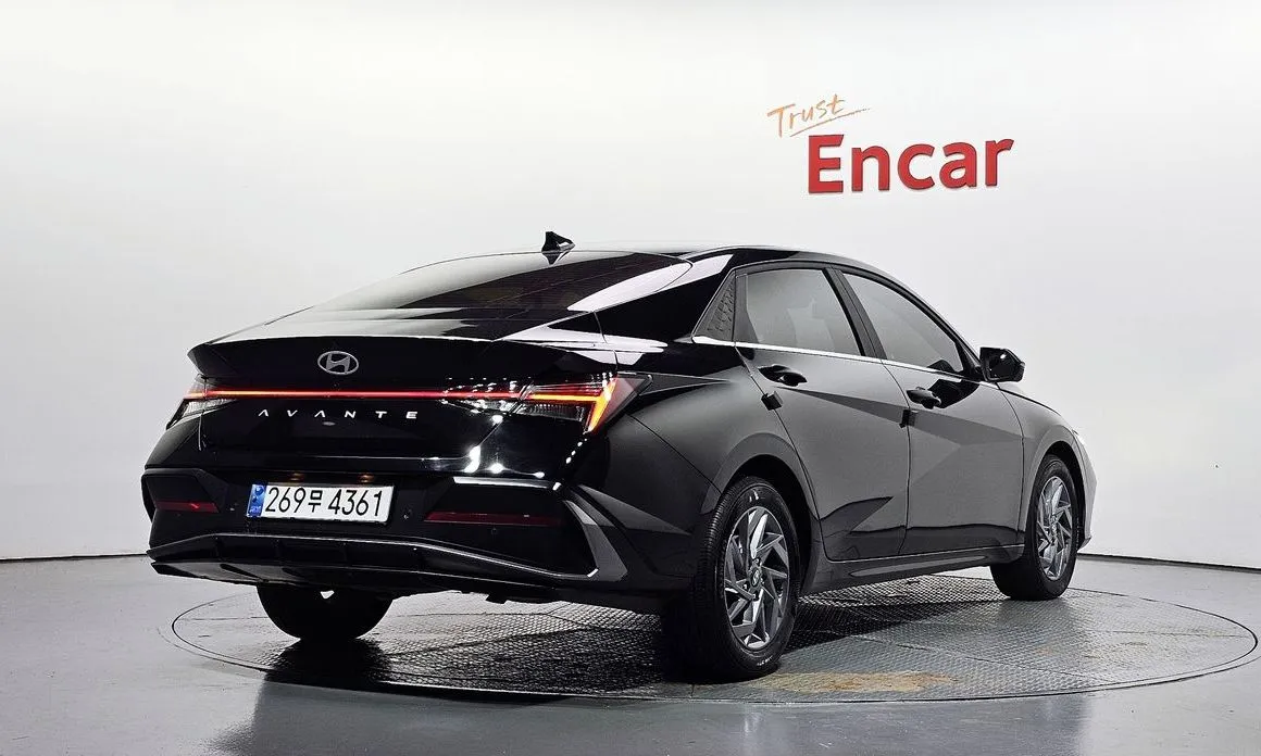 Hyundai AVANTE — фото 9