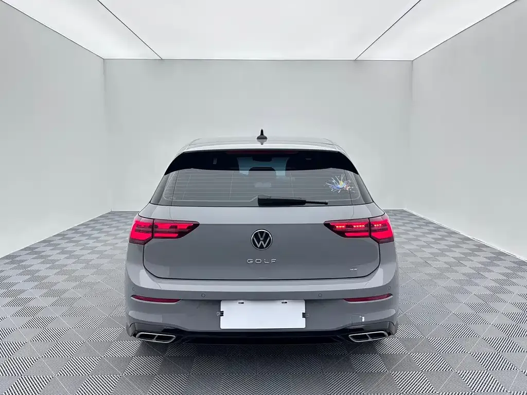 Volkswagen Golf — фото 5