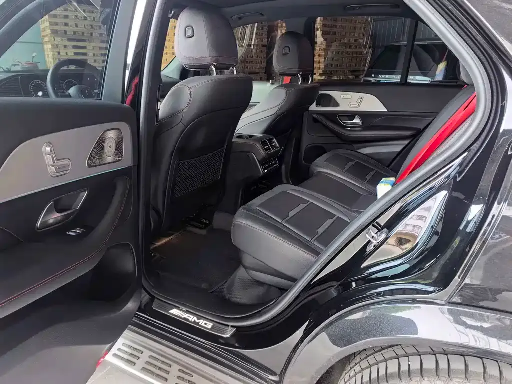 Mercedes-Benz GLE AMG — фото 5