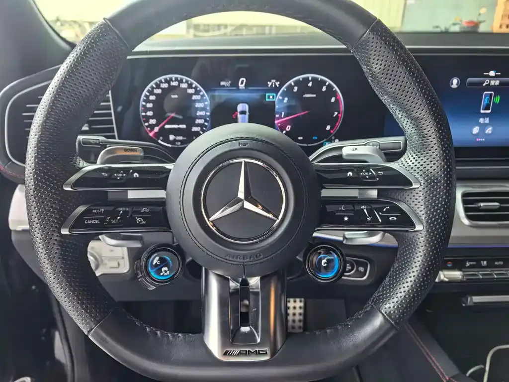 Mercedes-Benz GLE AMG — фото 2