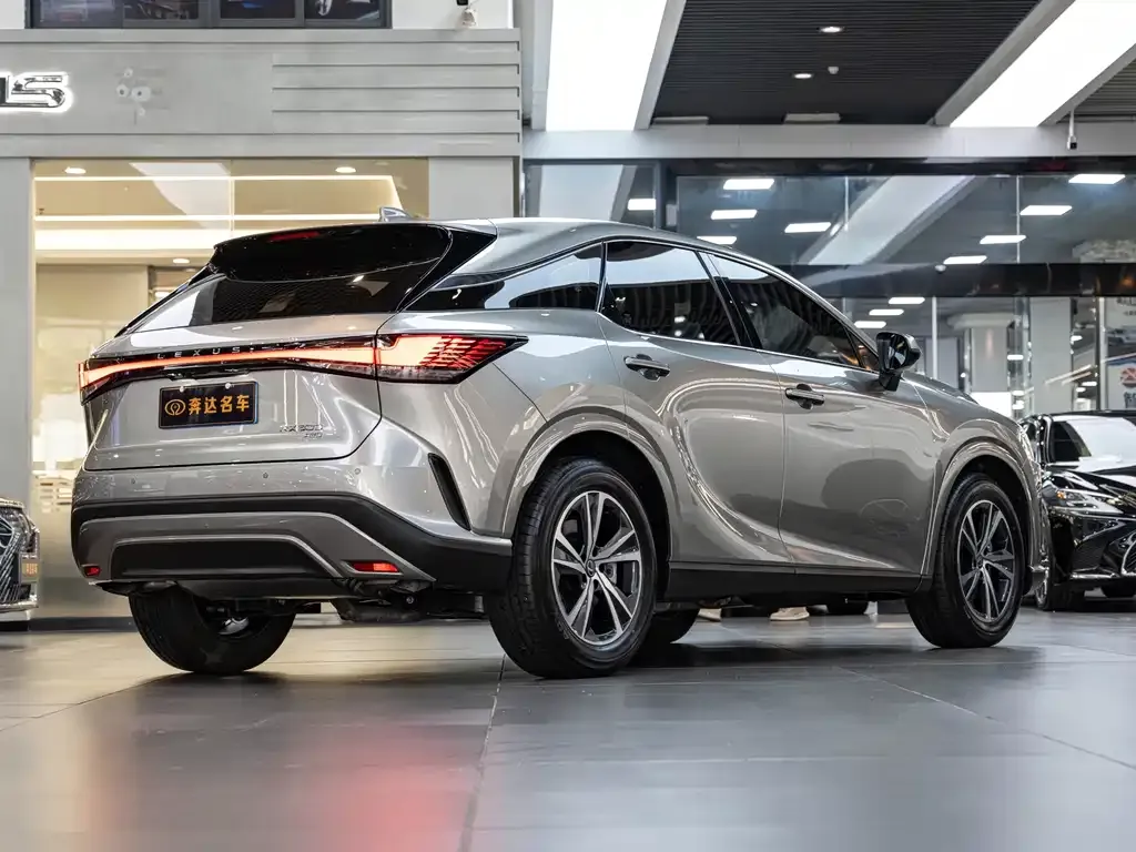 Lexus RX — фото 3
