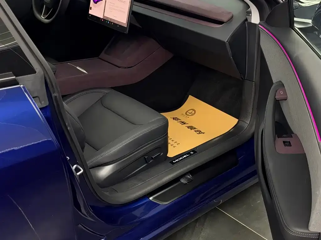 Tesla Model 3 — фото 3