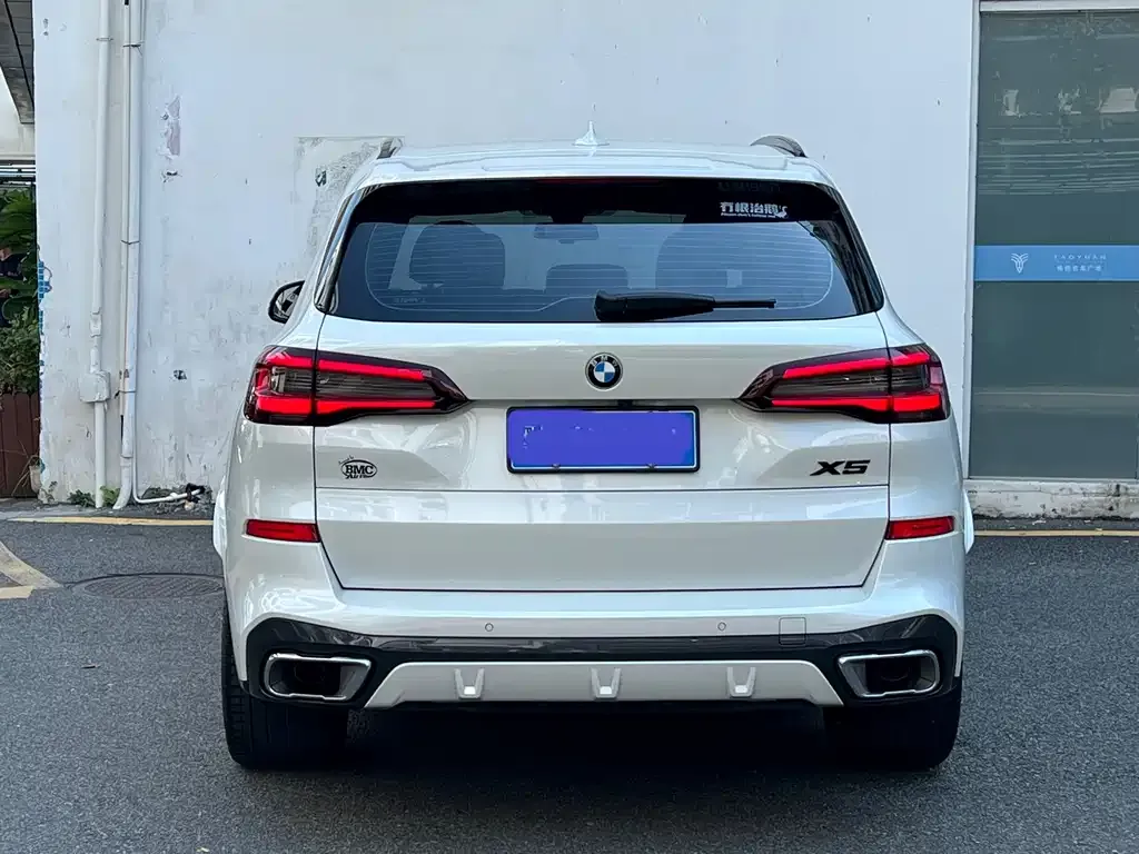 BMW X5 — фото 2