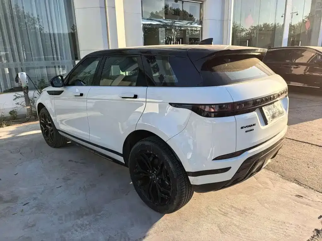 Land Rover Evoque — фото 2