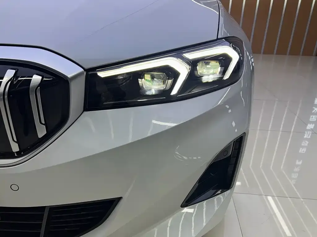 BMW i3 — фото 2