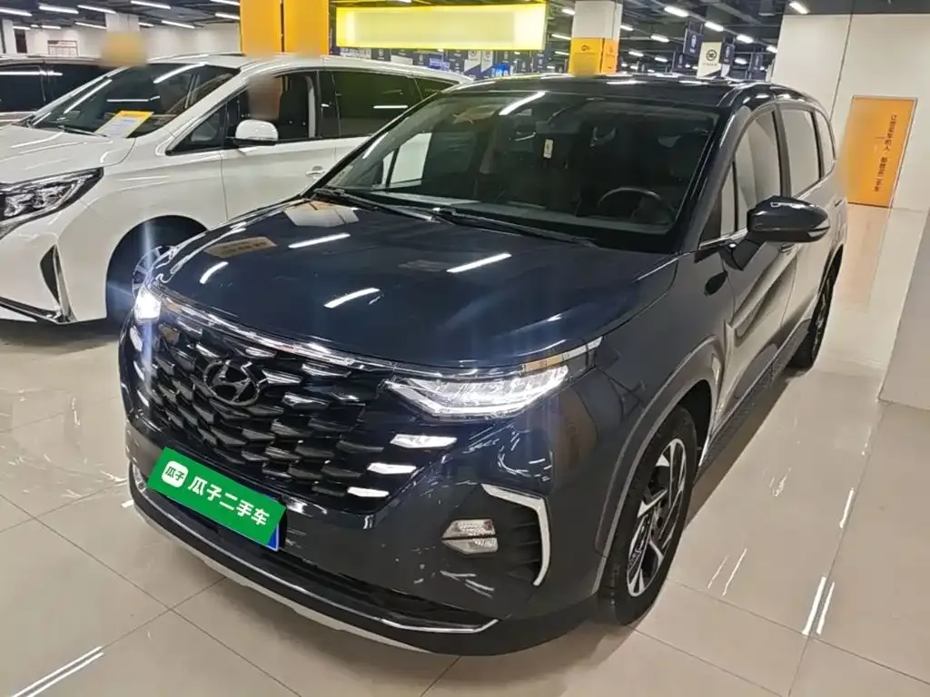 Hyundai Custo — фото 1