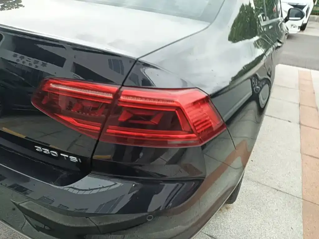 Volkswagen Magotan — фото 2
