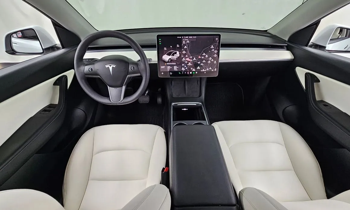 Tesla Model Y — фото 5