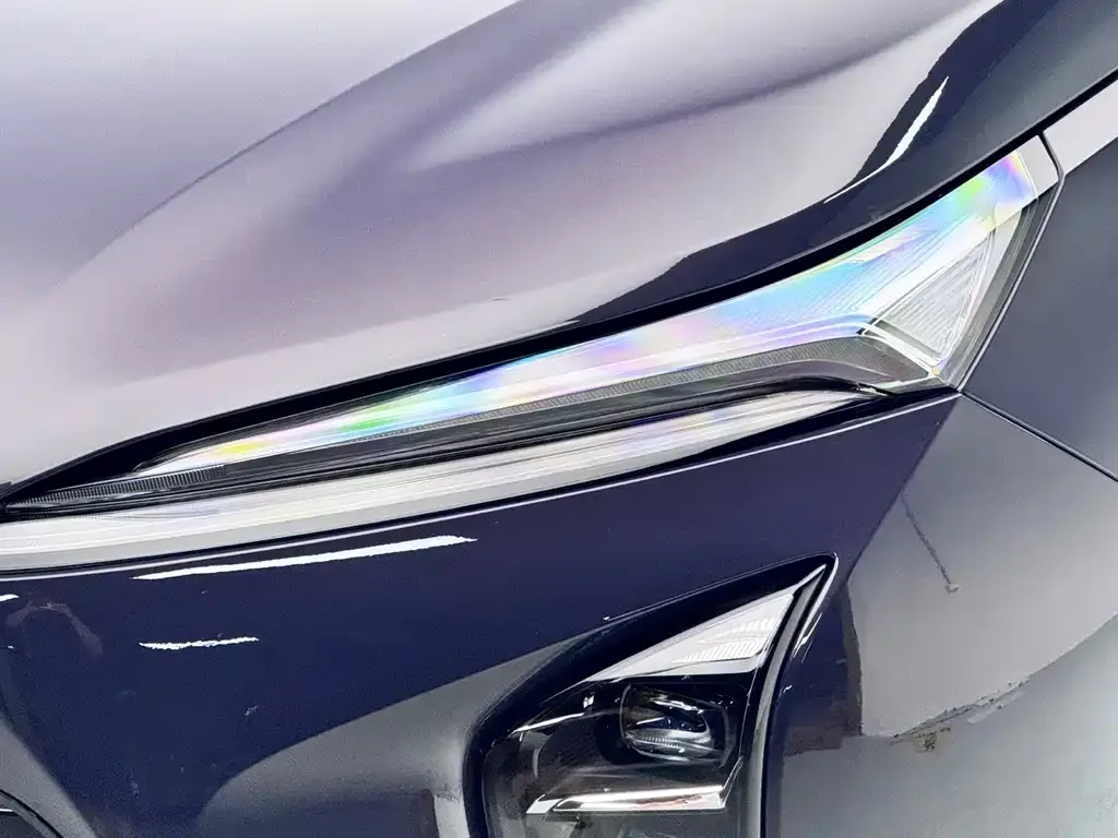 Buick GL8 Hybrid — фото 3