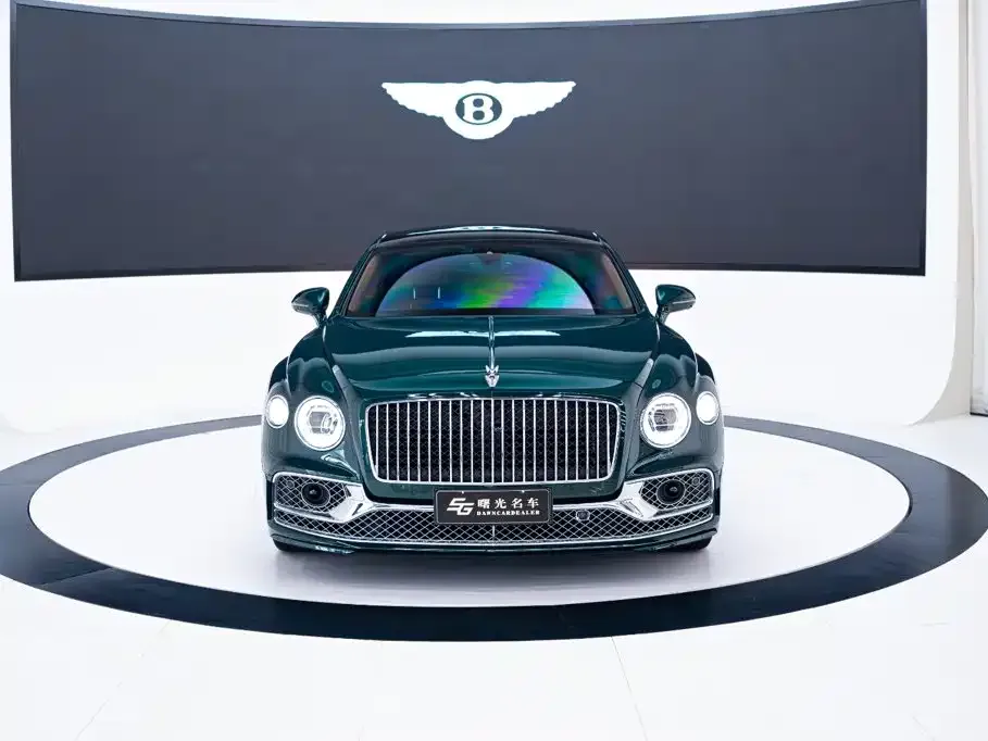 Bentley Flying Spur — фото 2