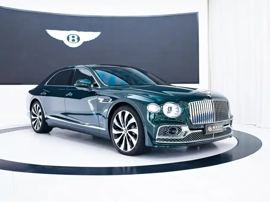 Bentley Flying Spur — фото 3