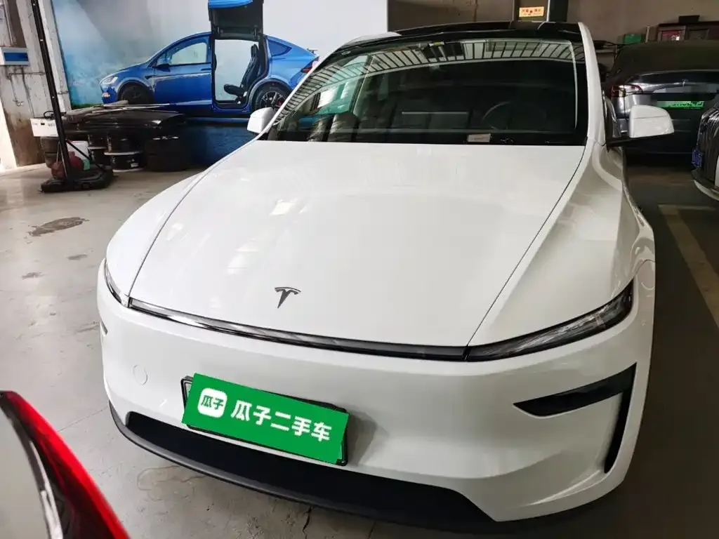 Tesla Model Y — фото 4