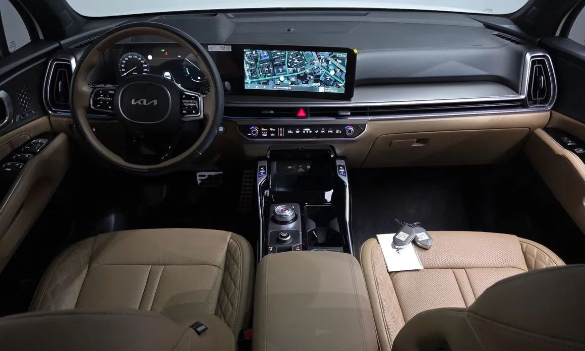 Kia Sorento — фото 8