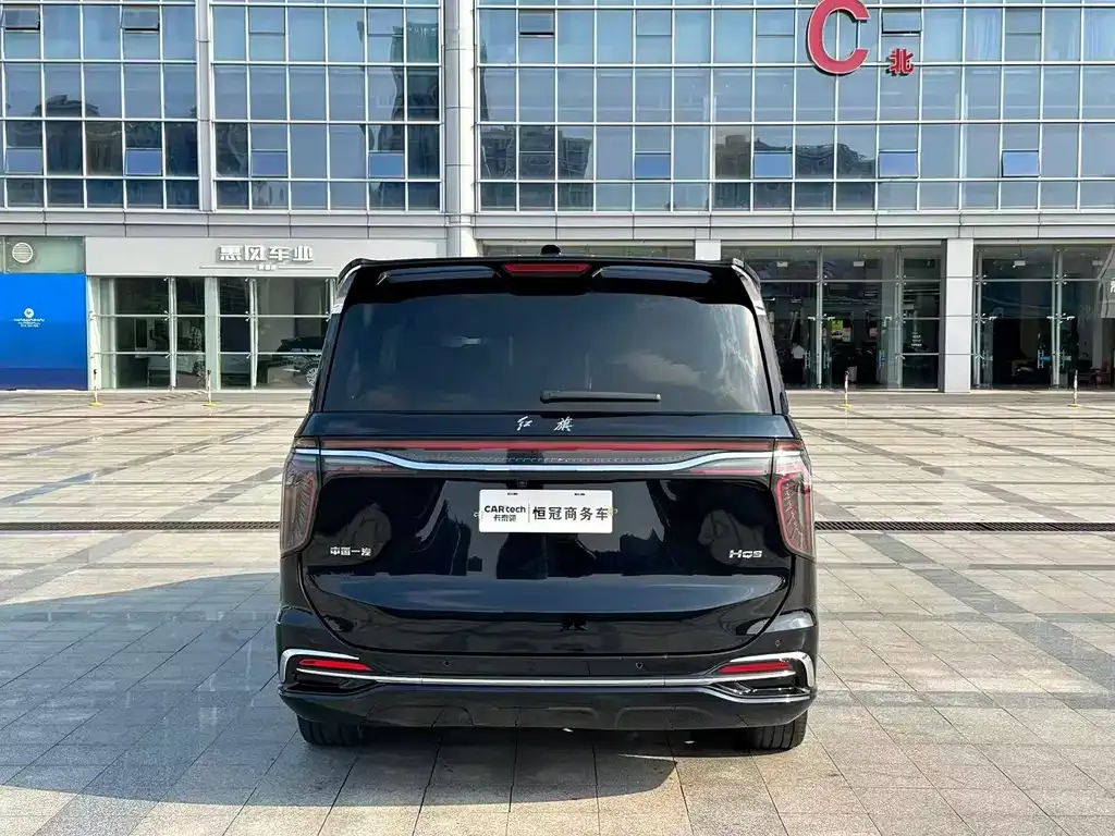 Hongqi HQ9 — фото 9