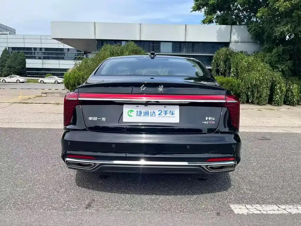 Hongqi H5 — фото 10