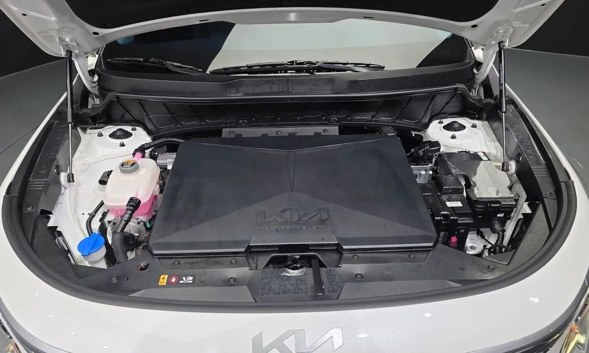 Kia Niro — фото 10