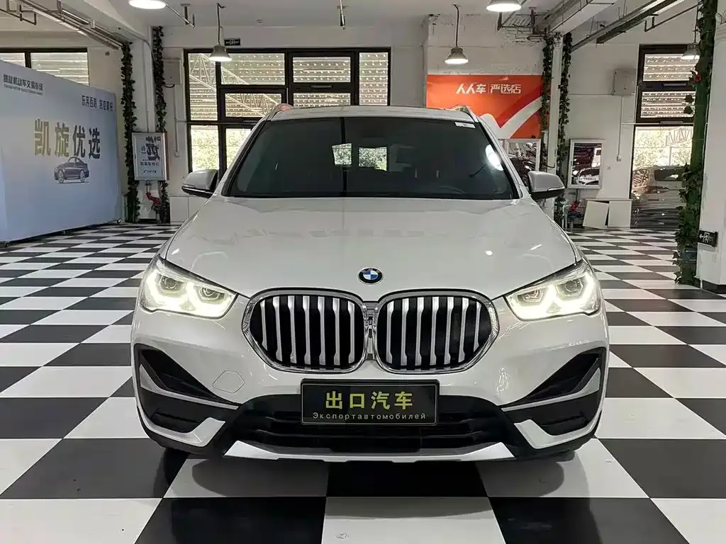 BMW X1 — фото 3