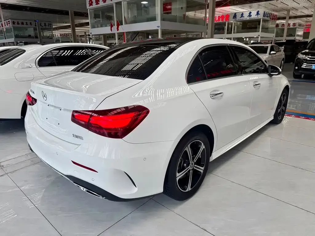 Mercedes-Benz A-Class — фото 3