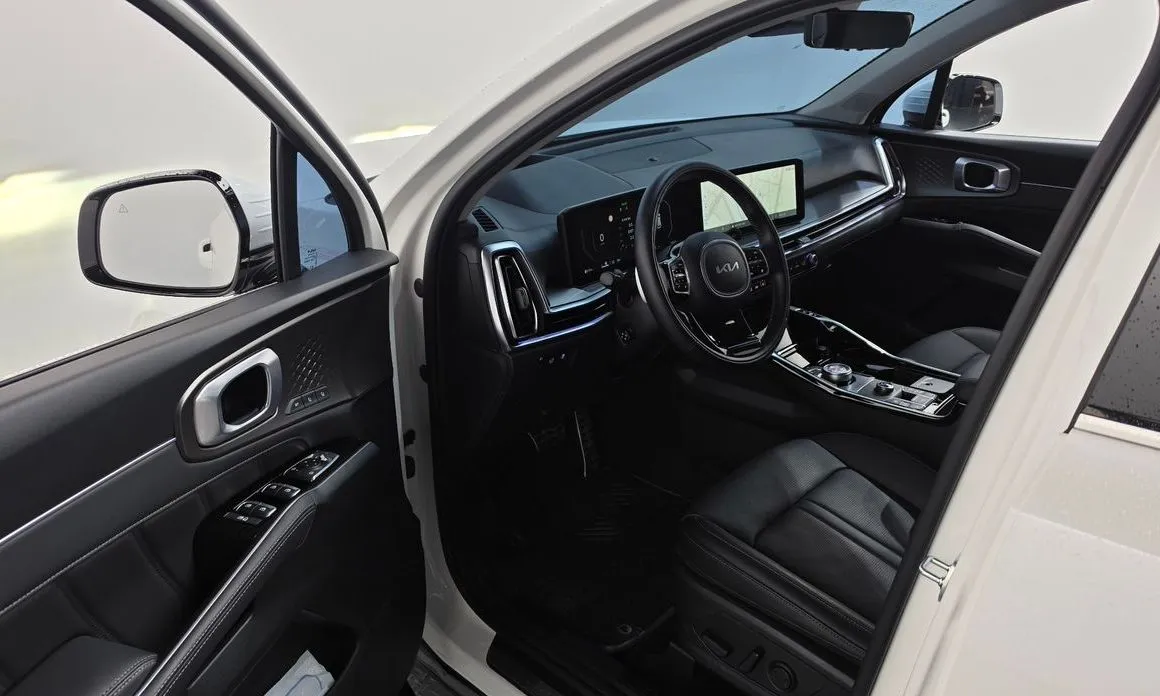 Kia Sorento — фото 4