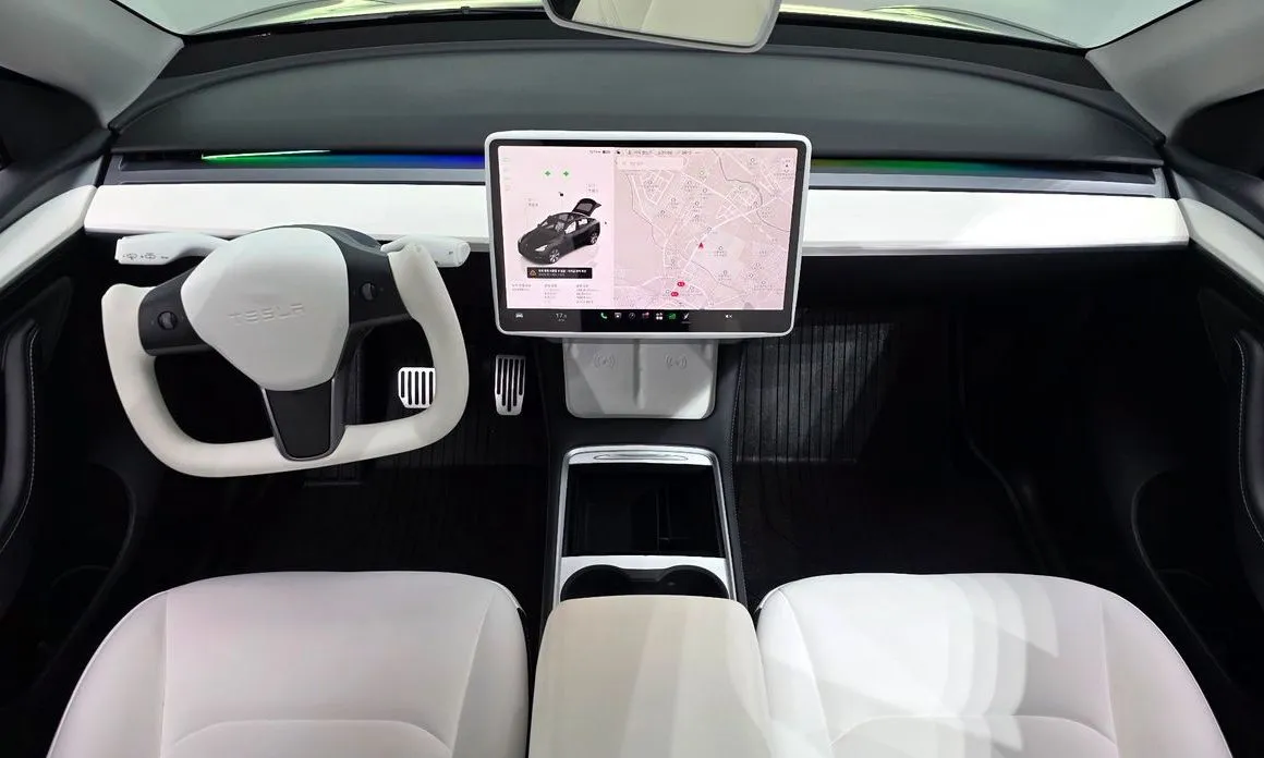 Tesla Model Y — фото 3