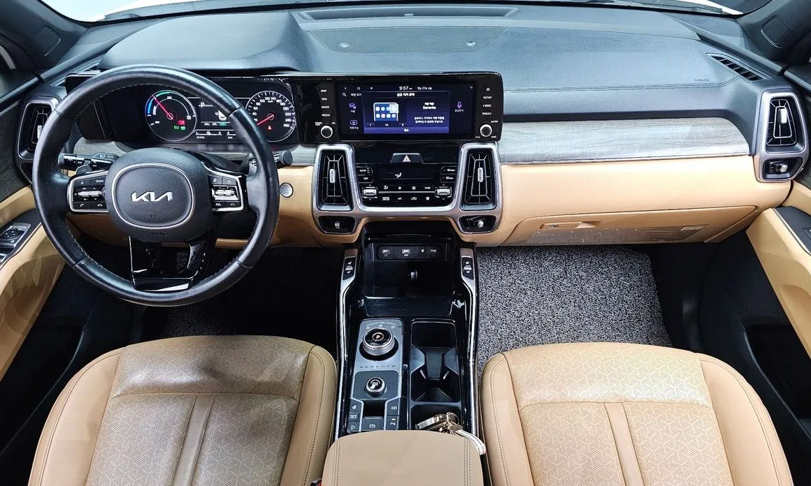 Kia Sorento — фото 8