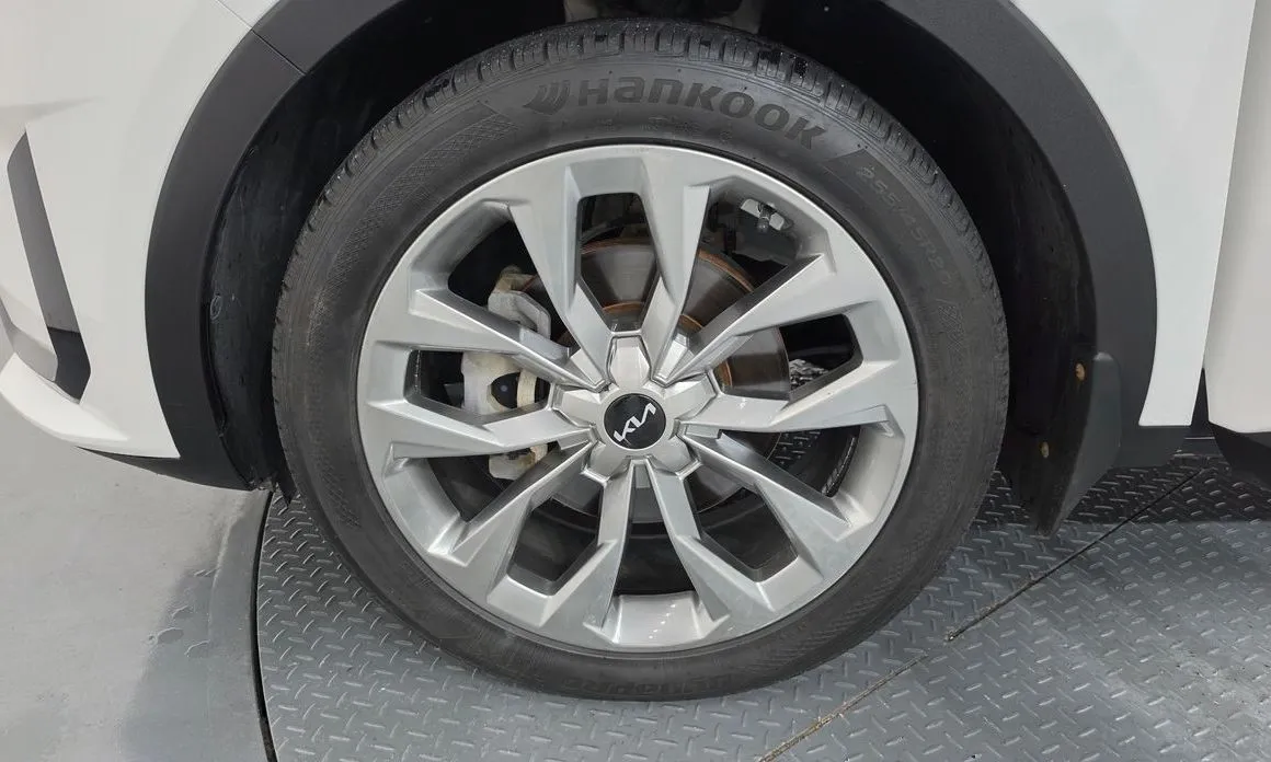 Kia Sorento — фото 5
