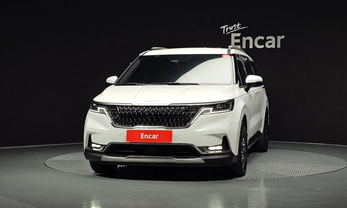 Kia Carnival — фото 2