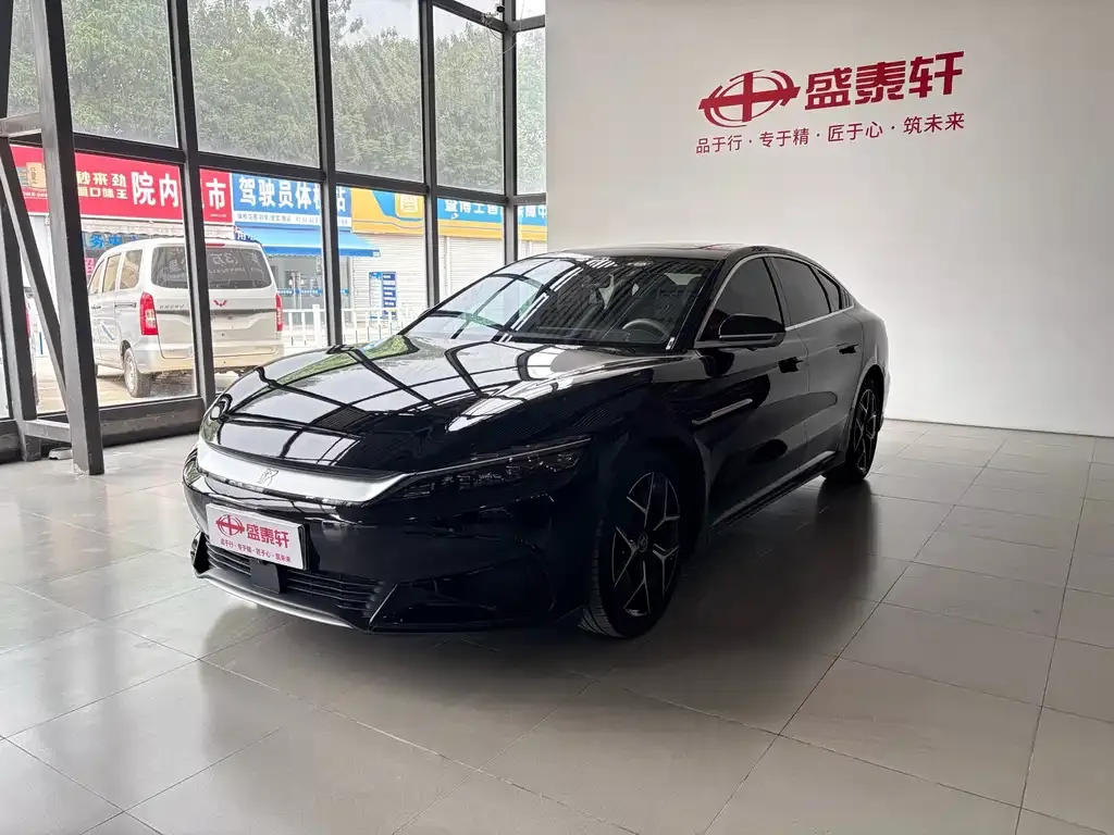 BYD Han — фото 1