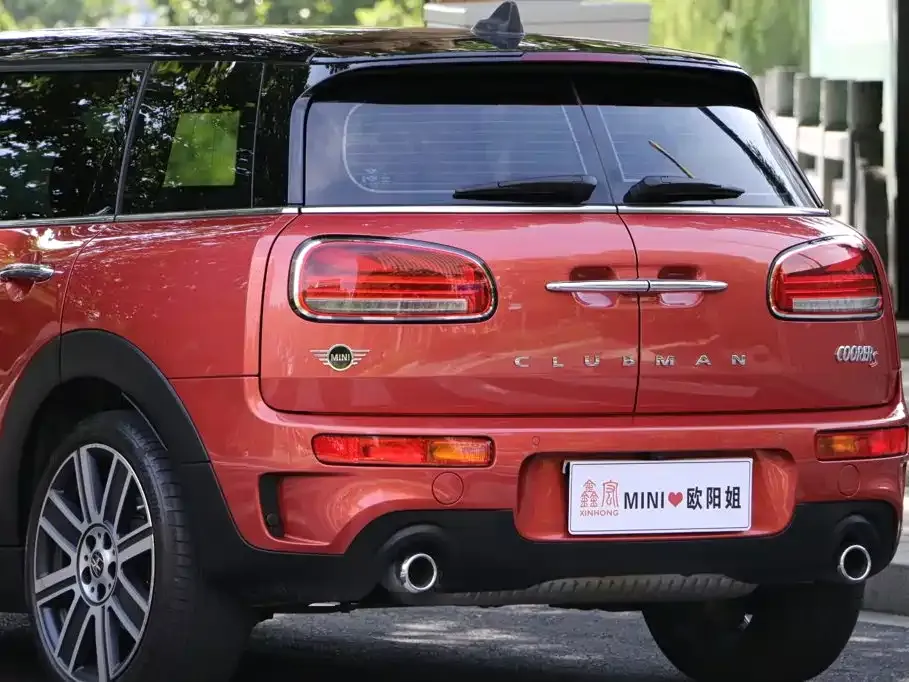MINI Clubman — фото 2