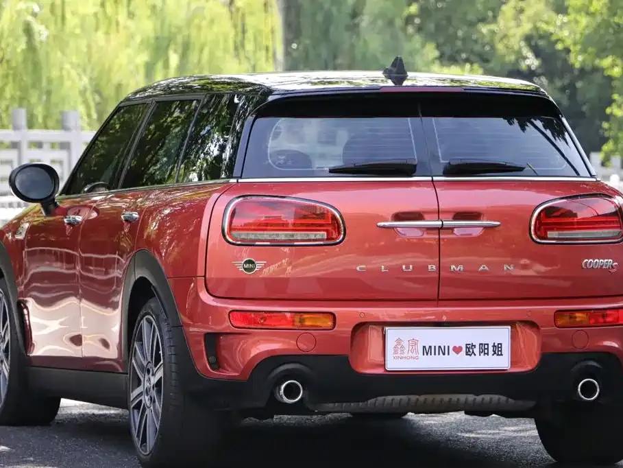 MINI Clubman — фото 6