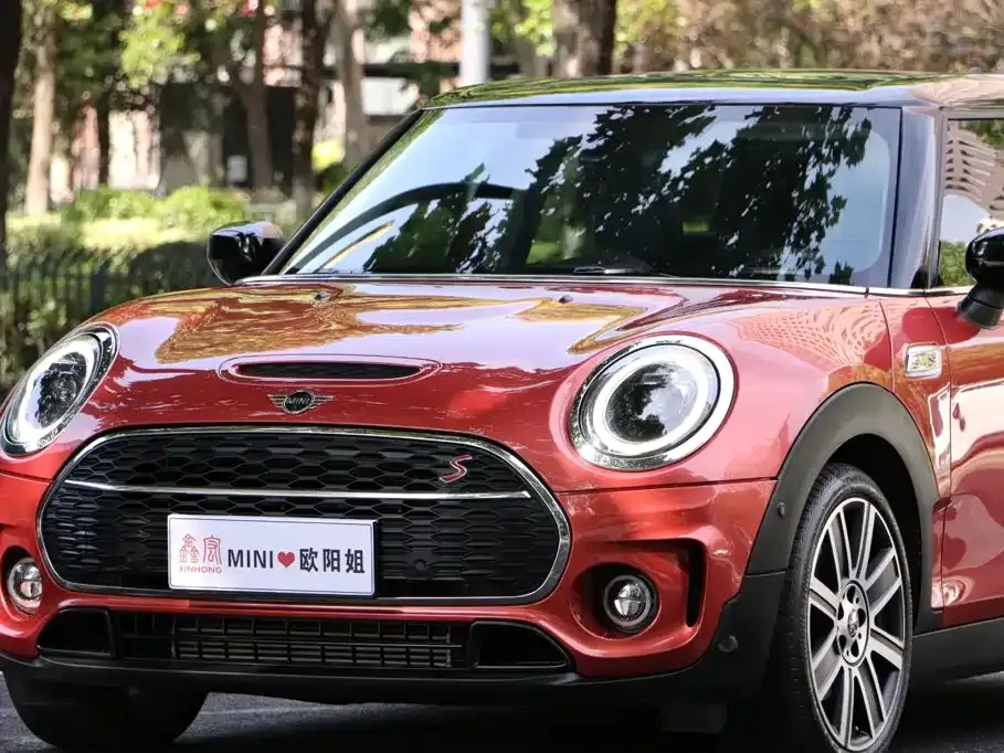 MINI Clubman — фото 4